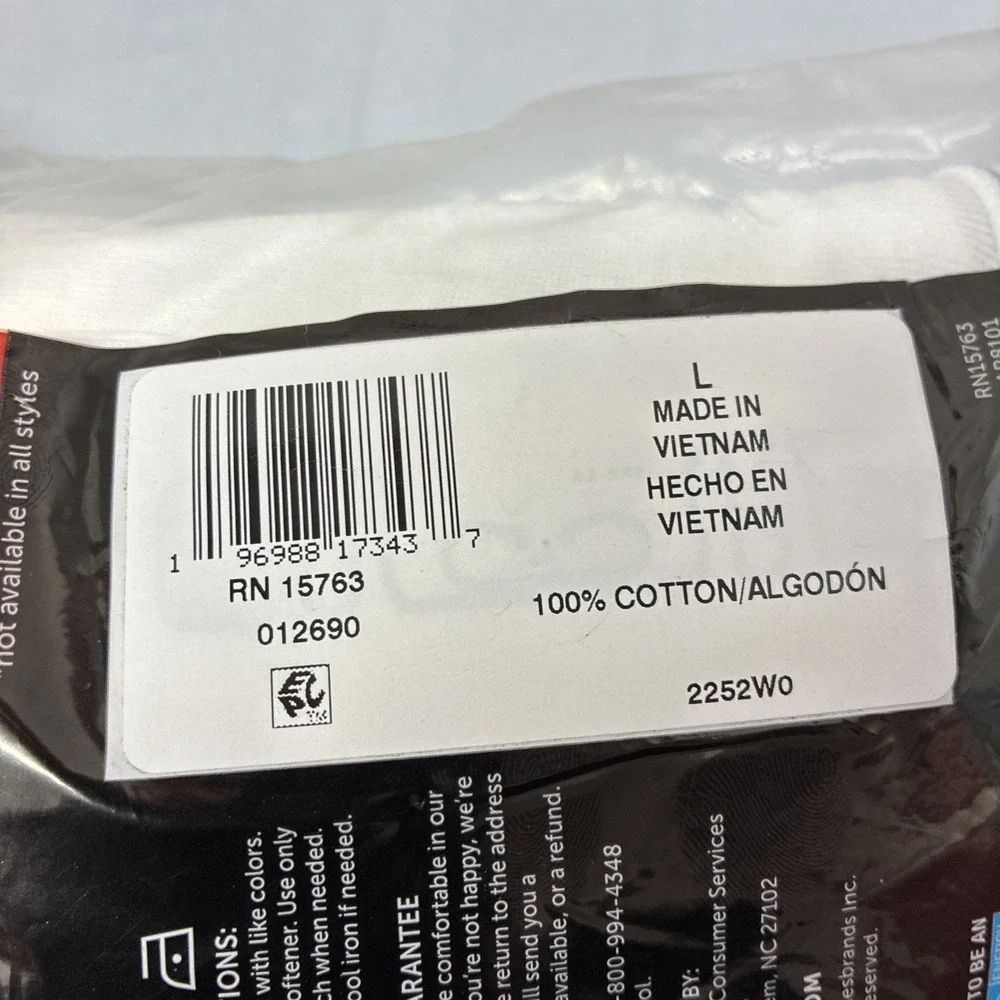 Hanes men tagless